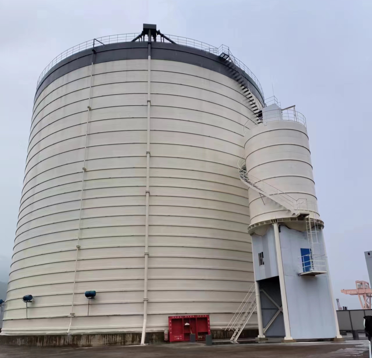 新政镇10万吨水泥钢板库